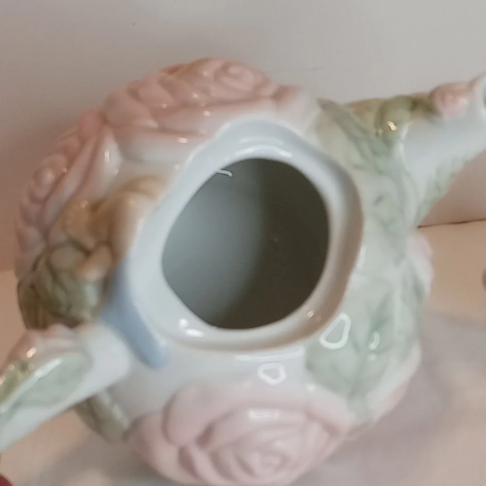 Avon vintage angel
